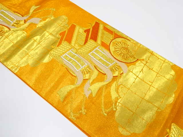 アンティーク　御所車模様織り出し袋帯（着用可）